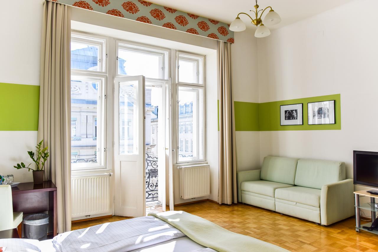 Pension Riedl Wien Rom bilde